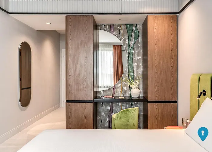 Hotel Triplyrooms Collection - Prassede